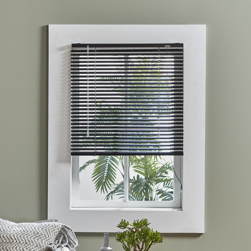 Aluminium venetian deals blinds